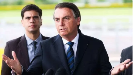 Jair Bolsonaro pode ser afastado da administração da pandemia