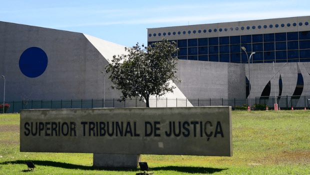 STJ vai exigir passaporte da vacina para entrada no tribunal em 2022