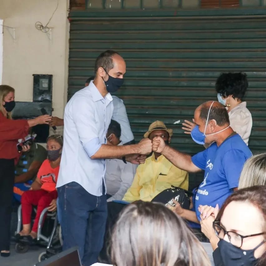 Associações em parceria com a Superintendência Municipal de Transito promove mutirão de serviços para moradores de Senador Canedo