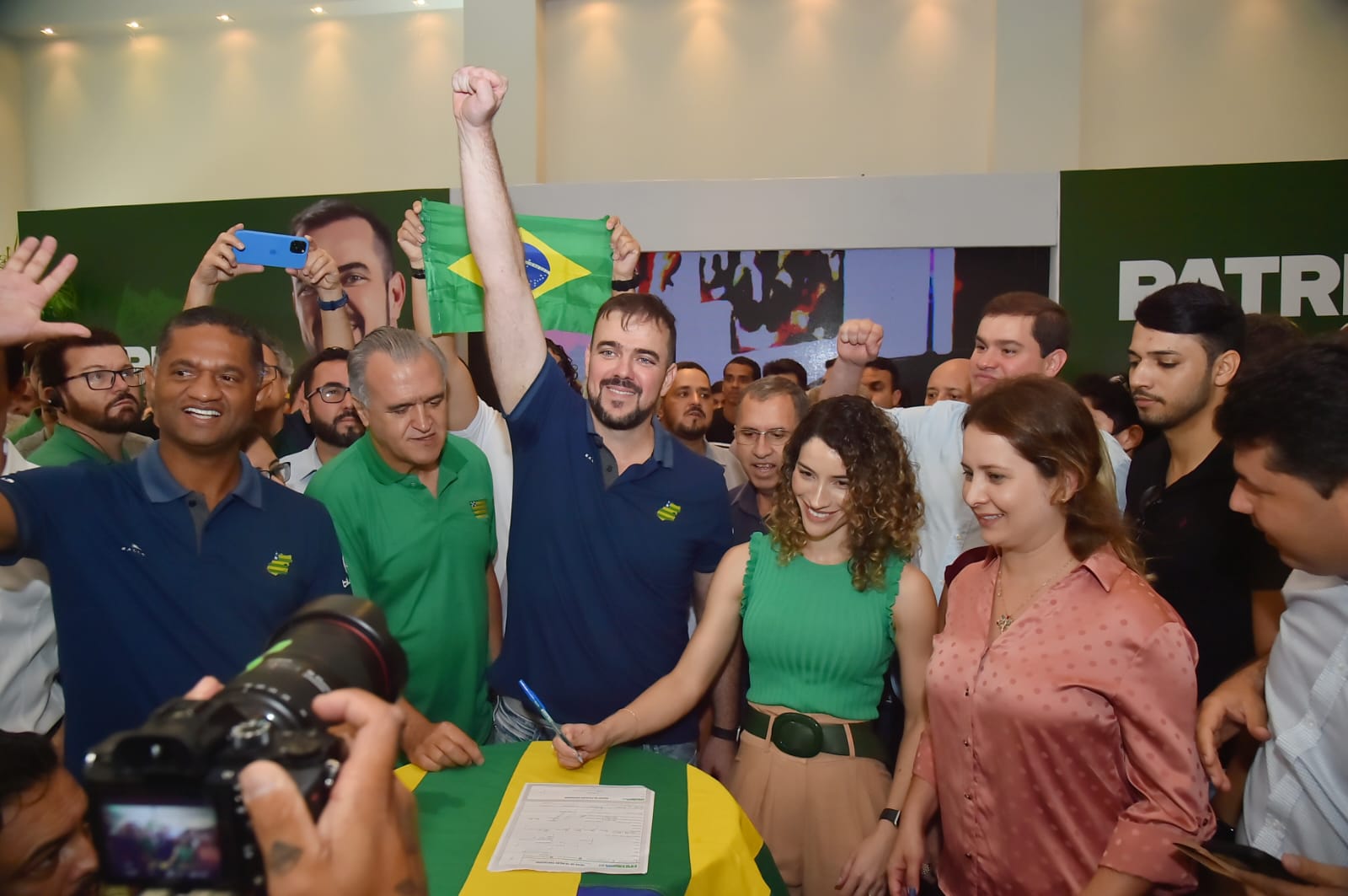 Gustavo Mendanha se filia ao Patriota e lança plataforma de plano de gestão