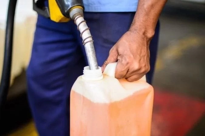 Brasil tem 3ª gasolina mais cara do mundo, calcula consultoria