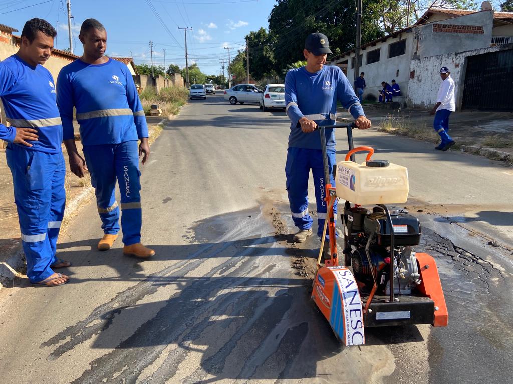 Agência de Saneamento de Senador Canedo cria novo protocolo padrão para retirada de vazamento de água