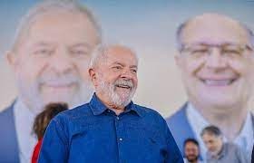 Com apoio do Pros, PT aumenta tempo de TV de Lula