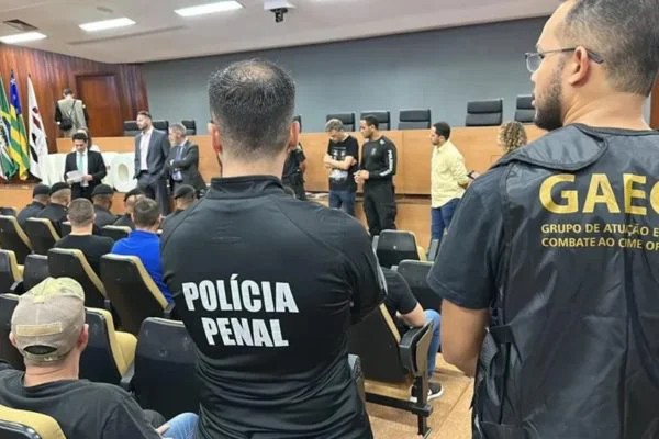 PF prende mais de 50 suspeitos de tráfico de drogas e lavagem de dinheiro em Goiás