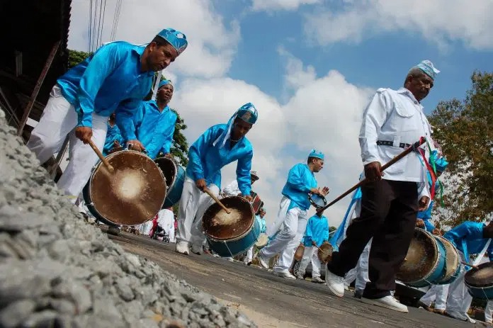 CCJ aprova projeto de Sabrina que declara Festa da Congada como Patrimônio Cultural Imaterial do Município