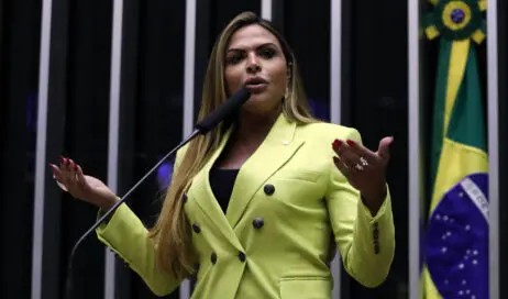 Silvye afirma sofrer ameaça de morte e partido pede escolta policial à Câmara