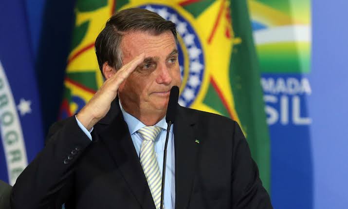 Bolsonaro pretende indicar mais dois ministros evangélicos