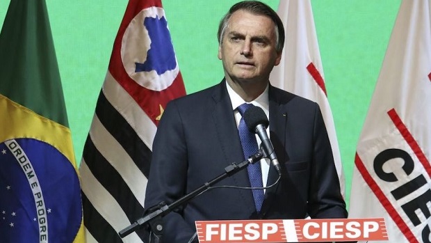 Bolsonaro sanciona desoneração da folha até dezembro de 2023