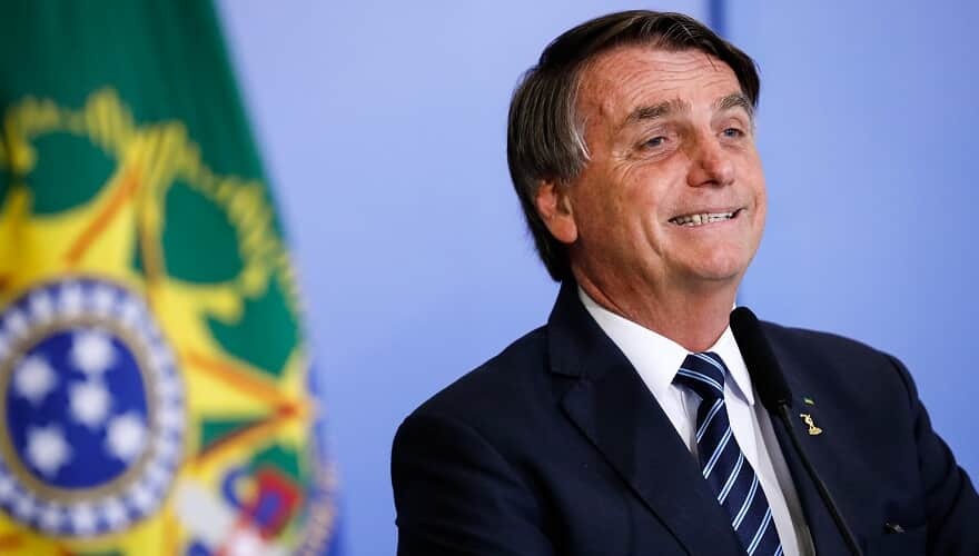 Bolsonaro sanciona lei que moderniza cartórios