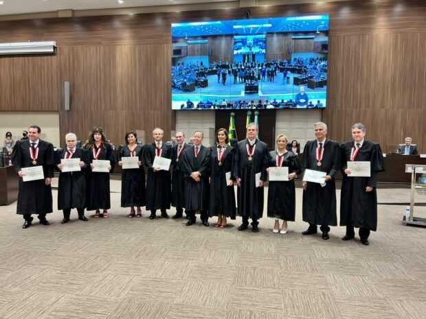 Tribunal de Justiça de Goiás empossa dez novos desembargadores