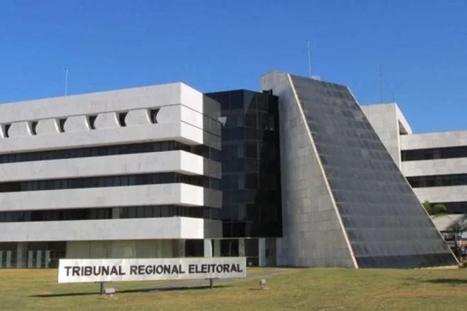 Tribunal decide hoje o destino político de Agnelo, Arruda e Paulo Octávio