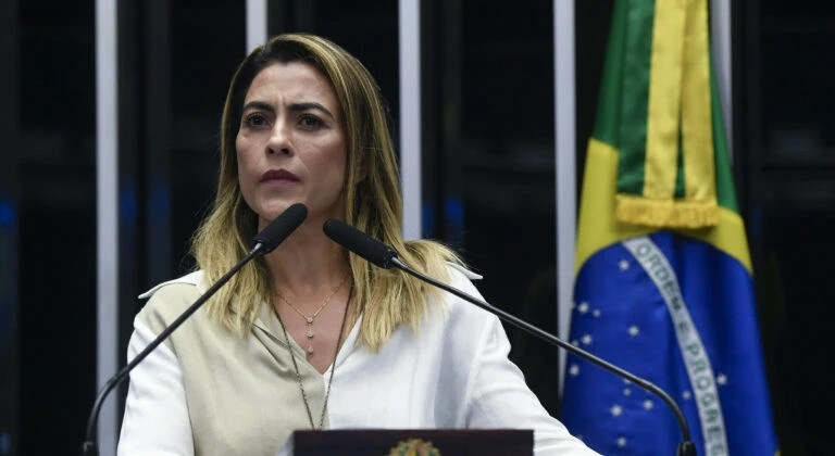 Soraya rebate Lula por se opor a CPI para investigar protestosSenadora afirmou que não pretende ceder a nenhum tipo de pressão