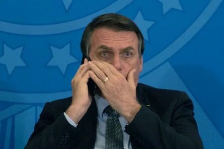 Bolsonaro diz a aliados que Marcos do Val fez jogo duplo com Moraes