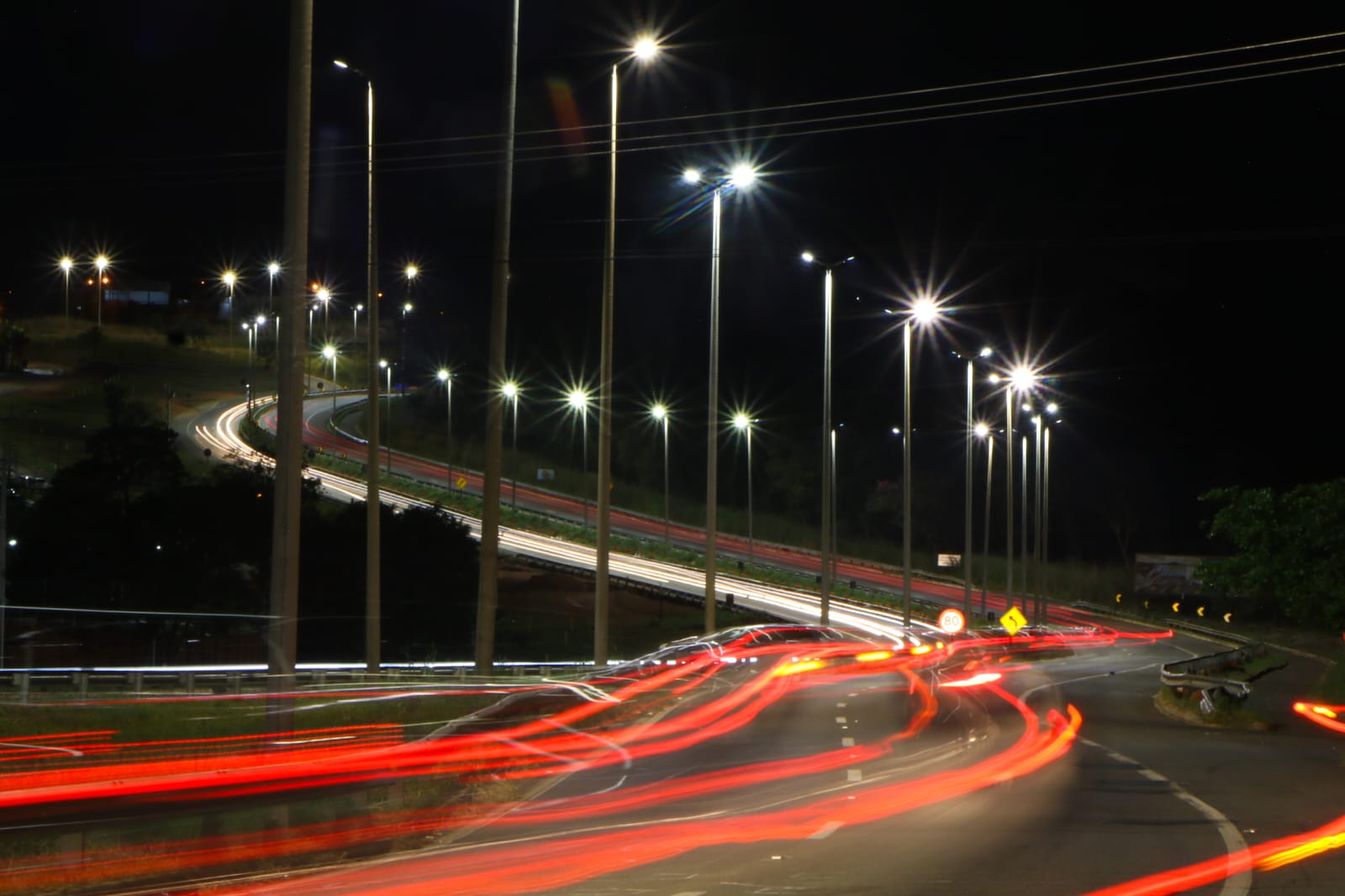 Senador Canedo será a primeira cidade da região metropolitana com iluminação 100% em LED