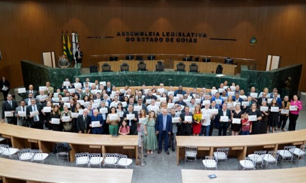 Líderes evangélicos recebem homenagem da Assembleia Legislativa, por iniciativa do deputado Paulo Cezar Martins15 de Maio de 2024 às 07:00Crédito: Will Rosa